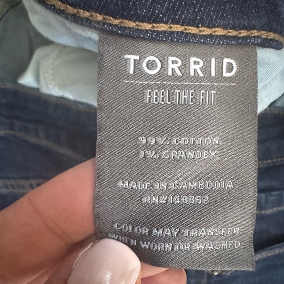 Torrid Perfect Boyfriend Ankle Vintage Straight Jeans 22 Short - Picture 5 of 5